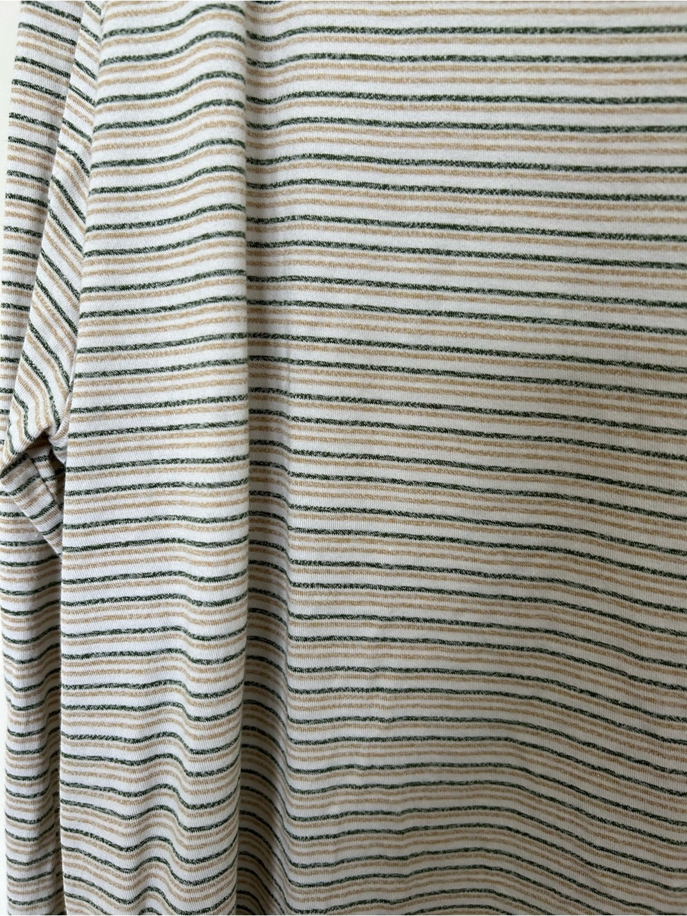 Vince. Pima Cotton Long Sleeve Striped T Shirt Size XL Green and Yellow - Picture 6 of 6